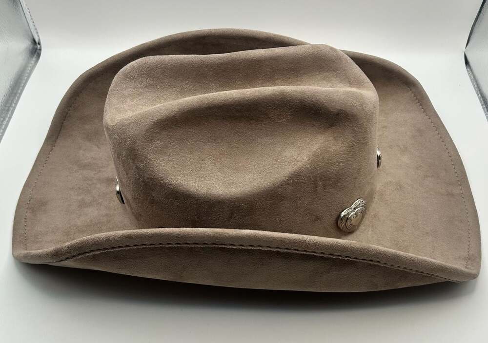 Western Heart Silver Concho Cowboy Hat in Taupe - Picture 2 of 9